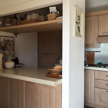 Smeralda Residenza Di Charme มาริน่า ดิ ปอร์ติสโก ห้อง รูปภาพ
