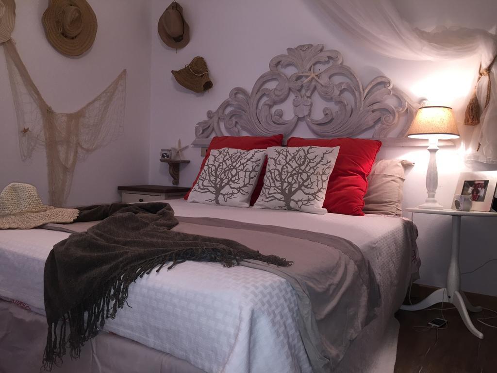 Smeralda Residenza Di Charme มาริน่า ดิ ปอร์ติสโก ห้อง รูปภาพ