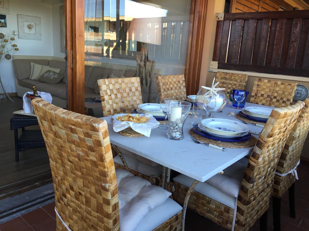 Smeralda Residenza Di Charme มาริน่า ดิ ปอร์ติสโก ห้อง รูปภาพ